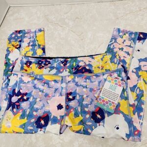 Lularoe Jade Athletic Capris Work Out Leggings Cropped New Large Floral